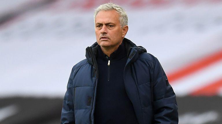 potret Jose Mourinho (skysports.com)