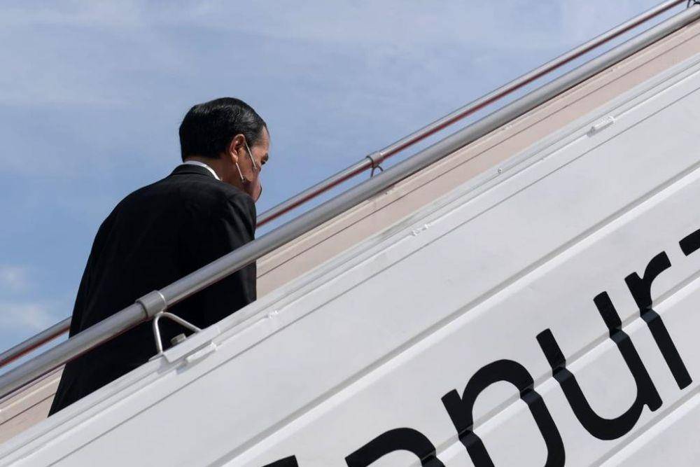 Presiden Joko Widodo (Jokowi) bertolak menuju Roma, Italia, dalam rangka menghadiri Konferensi Tingkat Tinggi (KTT) Group of Twenty (G20) pada Jumat (29/10/2021). (dok. Biro Pers Kepresidenan)