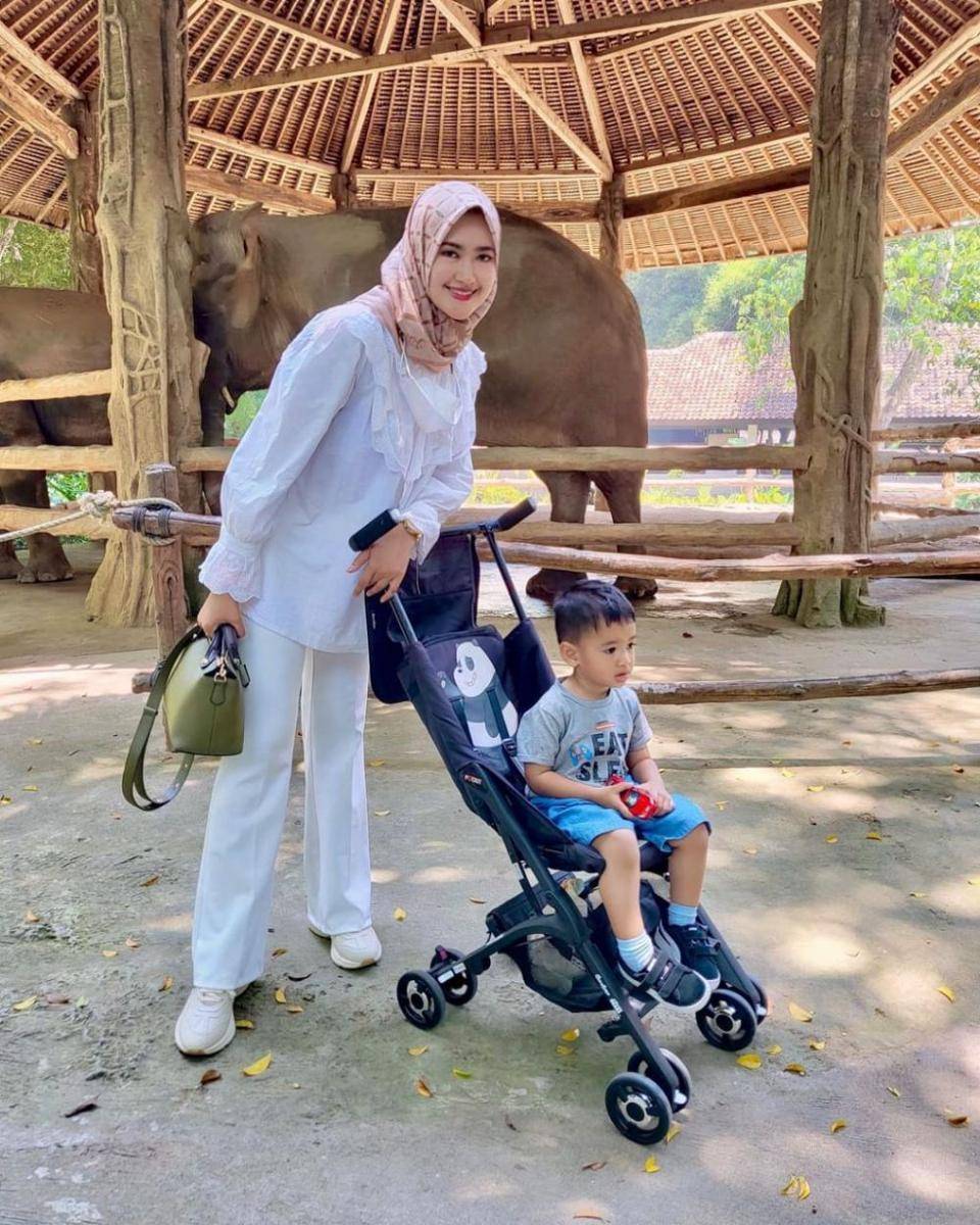 Lisya Nur Rahmi dan buah hati (instagram.com/lisyanurrahmii)