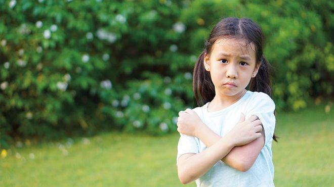 Morfea: Penyebab, Gejala, Faktor Risiko, Diagnosis, Pengobatan