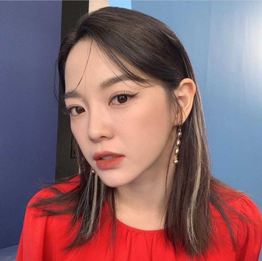 Kim Sejeong (instagram.com/clean_0828)