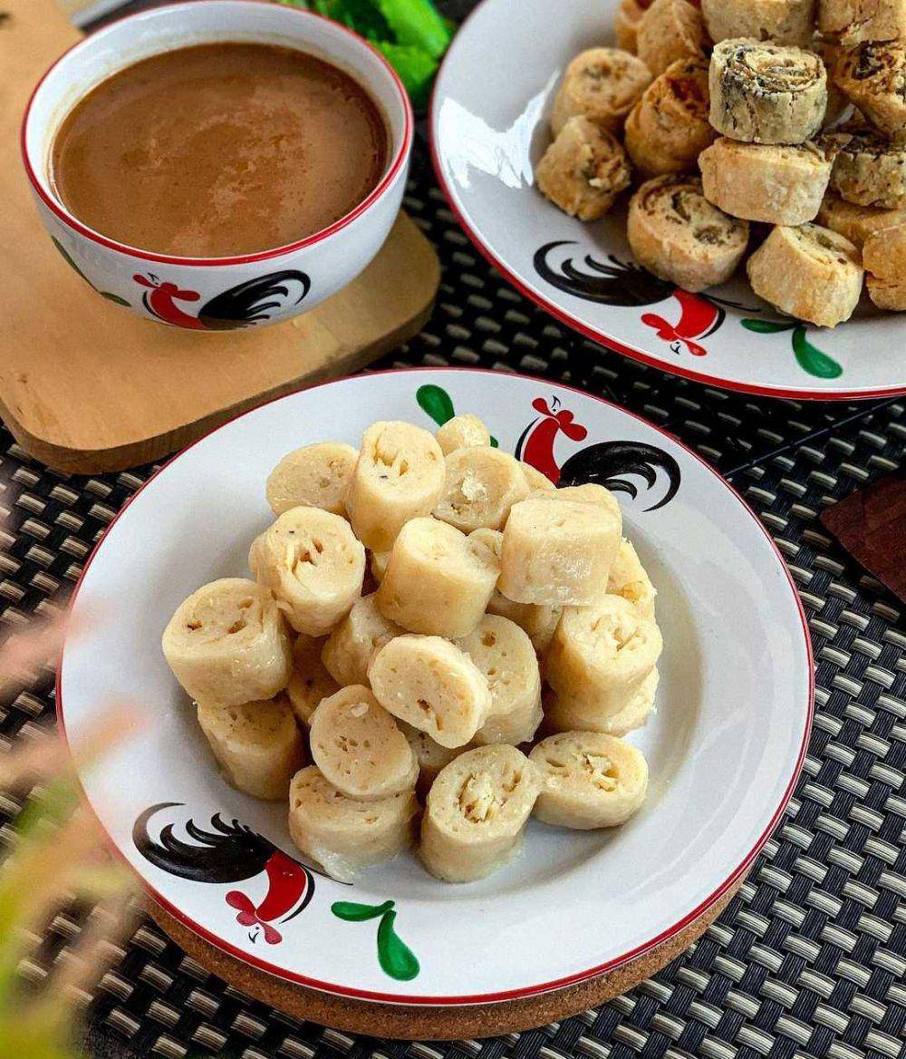 Kerupuk Basah (instagram.com/kokodoyanmakan)