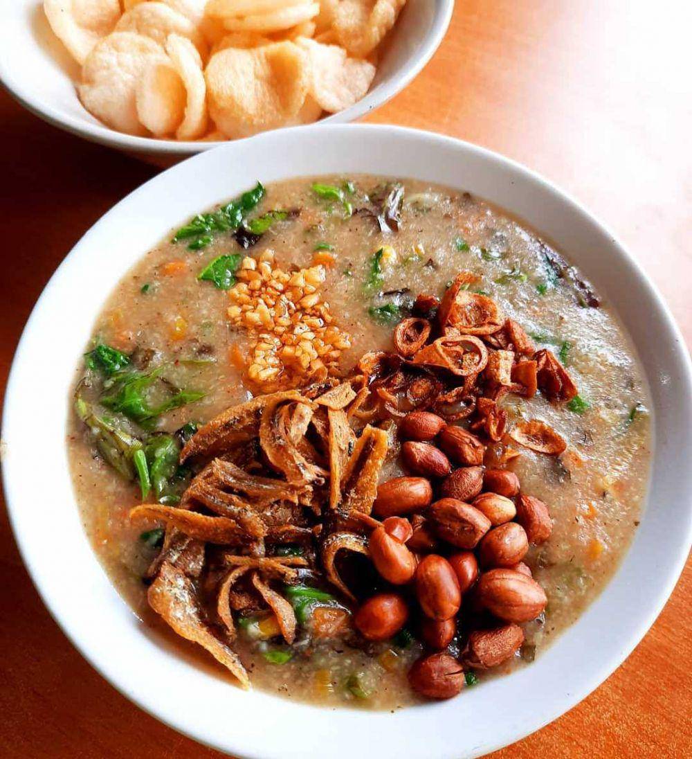 Bubur Pedas (instagram.com/kokojagomakan)