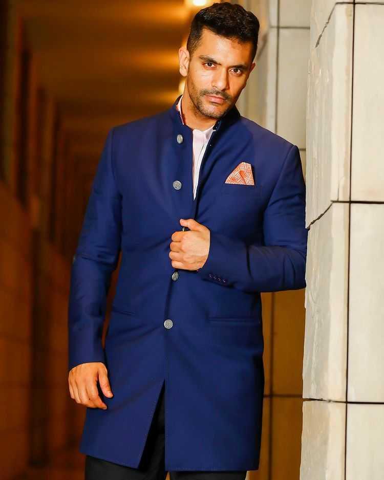 Angad Bedi (instagram.com/angadbedi)
