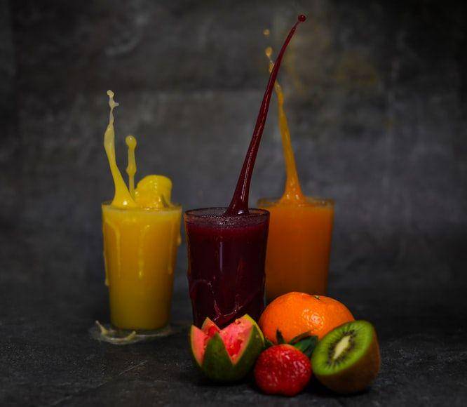potret jus buah-buahan (unsplash.com/Dhiren maru)