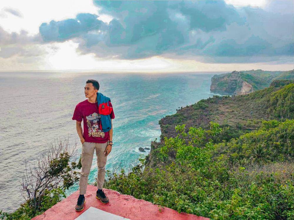 puncak segoro (instagram.com/madrani07)