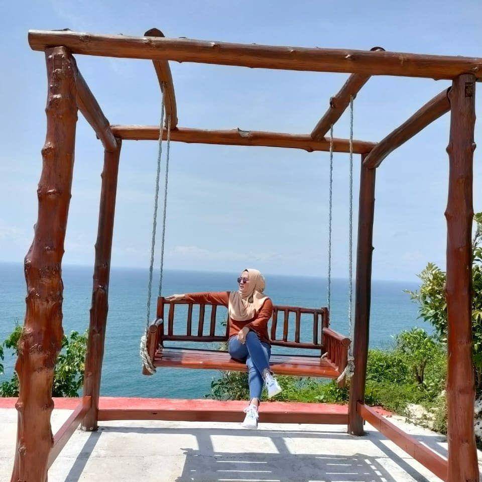 puncak segoro (instagram.com/rina_bellys)