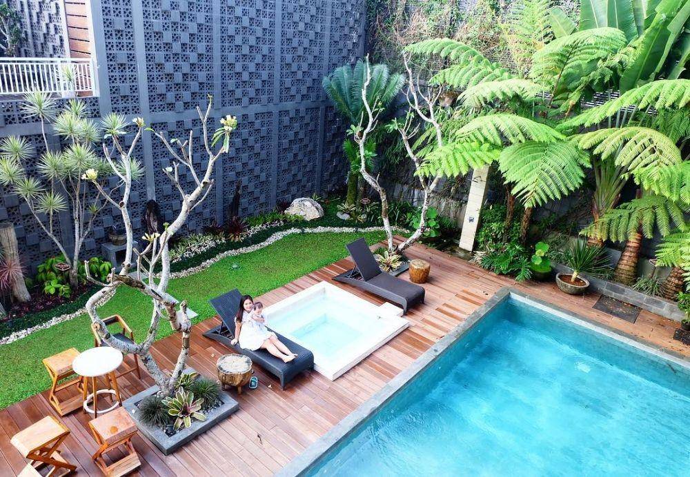 Kolam renang D'Green Villa (instagram.com/sylvi_angelina)
