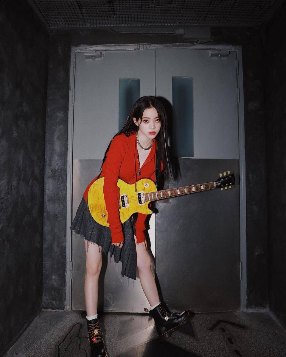 Ouyang Nana (instagram.com/nanaouyang)