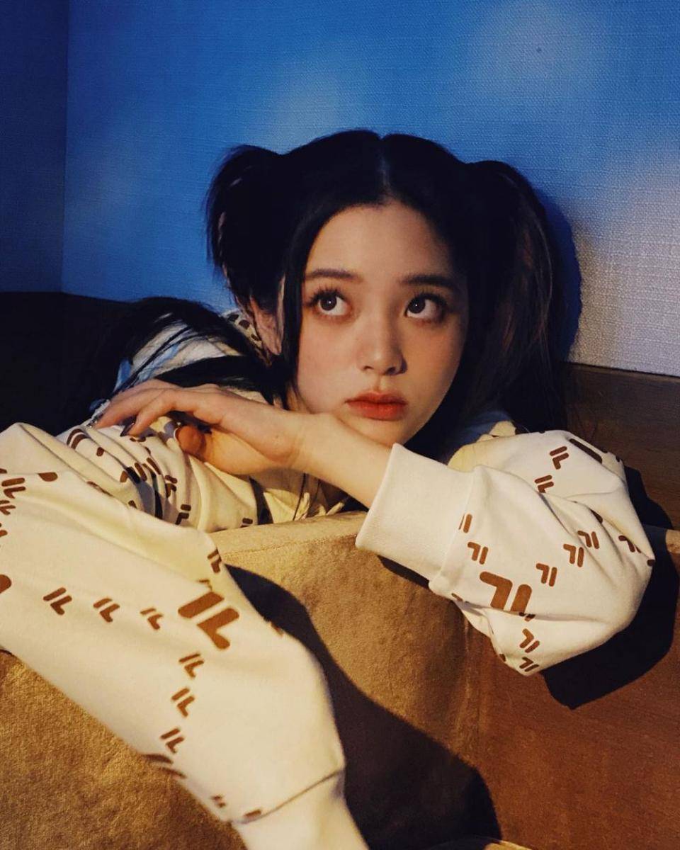 Ouyang Nana (instagram.com/nanaouyang)