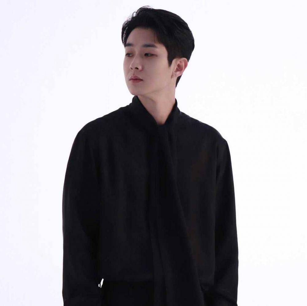 Choi Woo Shik (instagram.com/management_soop)