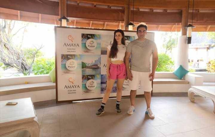 Arbaaz Khan dan pacar (instagram.com/arbaazkhanofficial)