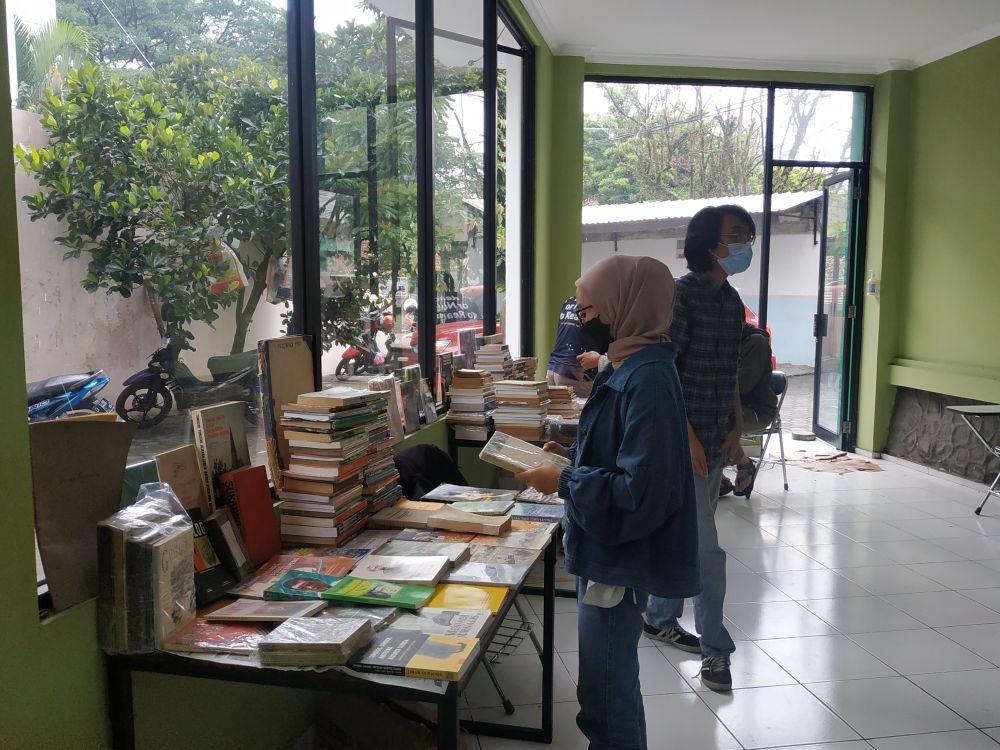 Di Tengah Pandemik, Pameran Buku Lawas Kembali Bergeliat di Kota Bandung