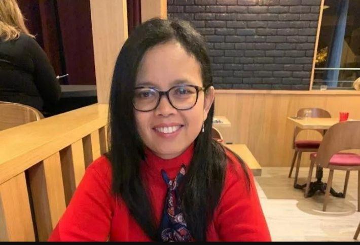Kisah Siska Hamdani: Anak Tukang Jahit yang Sukses Raih Gelar Phd