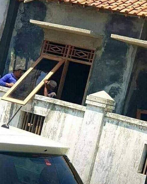 gagal renovasi rumah (instagram.com/wkwkland_real)