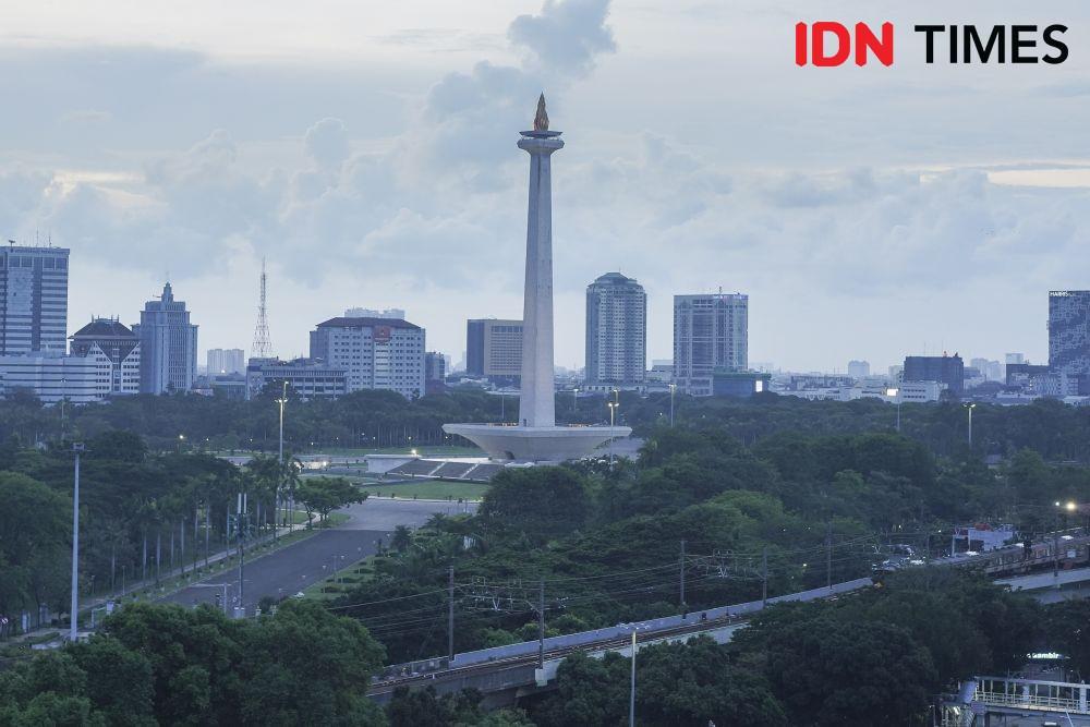 Monumen Nasional (Monas) di Jakarta Pusat pada Jumat, 26 September 2021. (IDN Times/Herka Yanis)