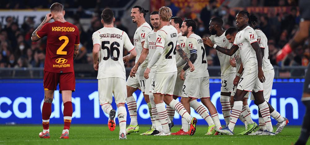 selebrasi gol skuad AC Milan (acmilan.com)