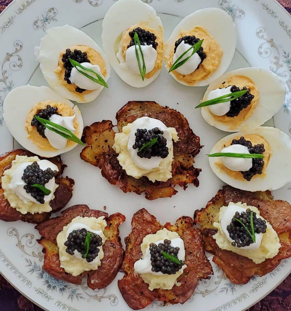 ilustrasi Siberian sturgeon caviar (instagram.com/gnarlyfoxphoto)