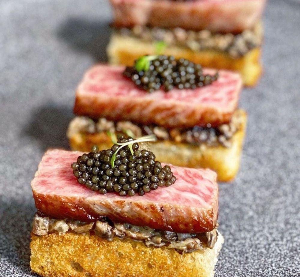 osetra caviar (instagram.com/the.wonder.list)