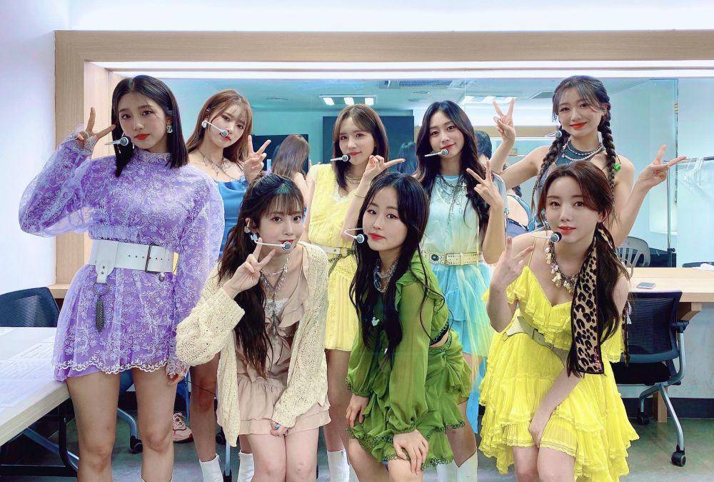 Lovelyz (instagram.com/Lovelyz_Official)