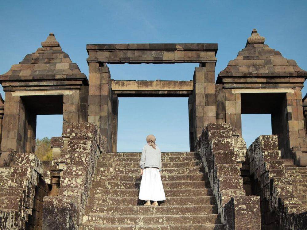 Candi Ratu Boko, Yogyakarta (instagram.com/indriyuniaa)