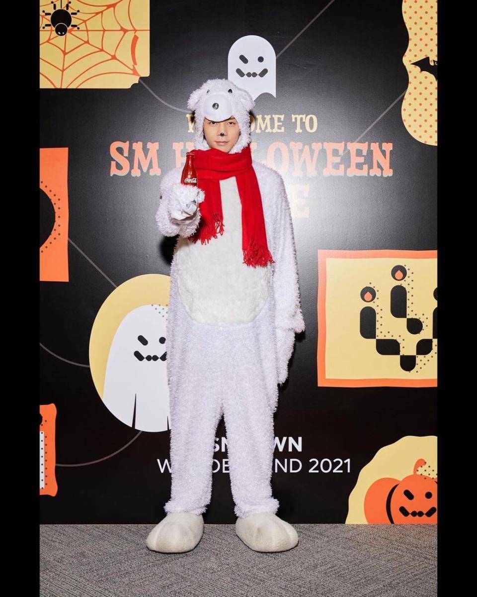 potret Johnny NCT di SM Halloween House (instagram.com/smtown)