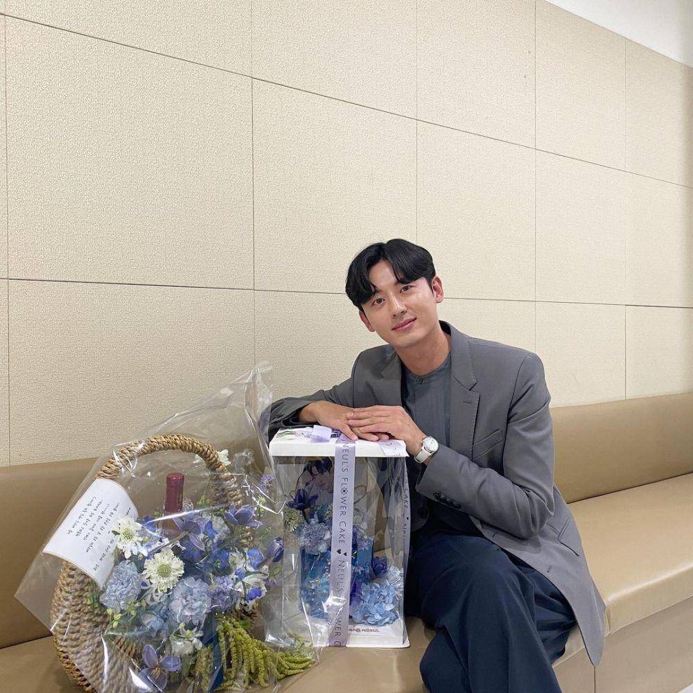 Lee Ji Hoon (instagram.com/88leejihoon)