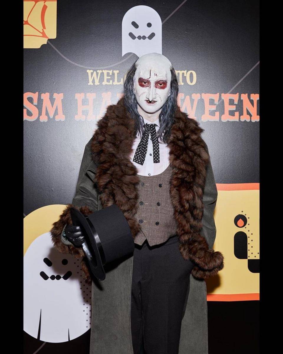 potret Onew SHINee di SM Halloween House (instagram.com/smtown)
