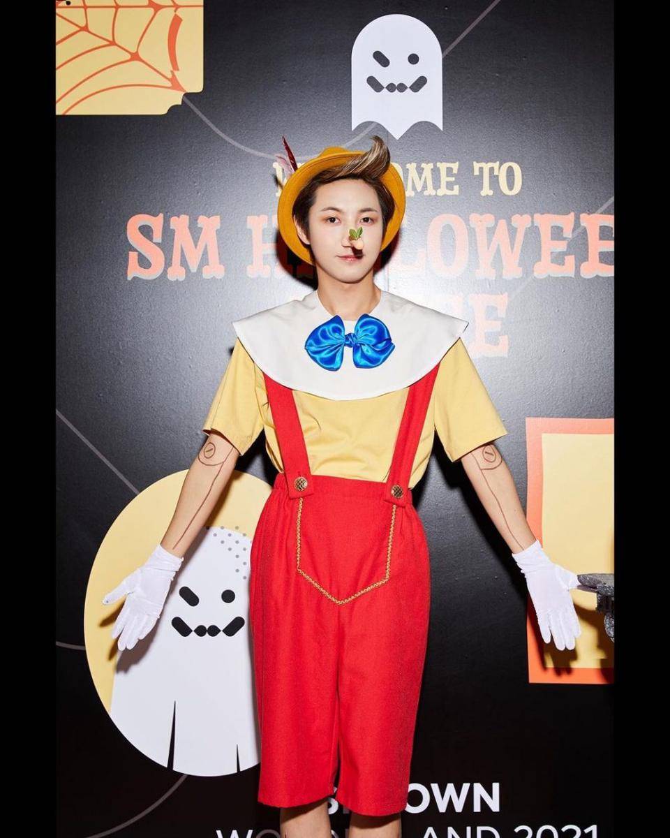 potret Renjun NCT di SM Halloween House (instagram.com/smtown)