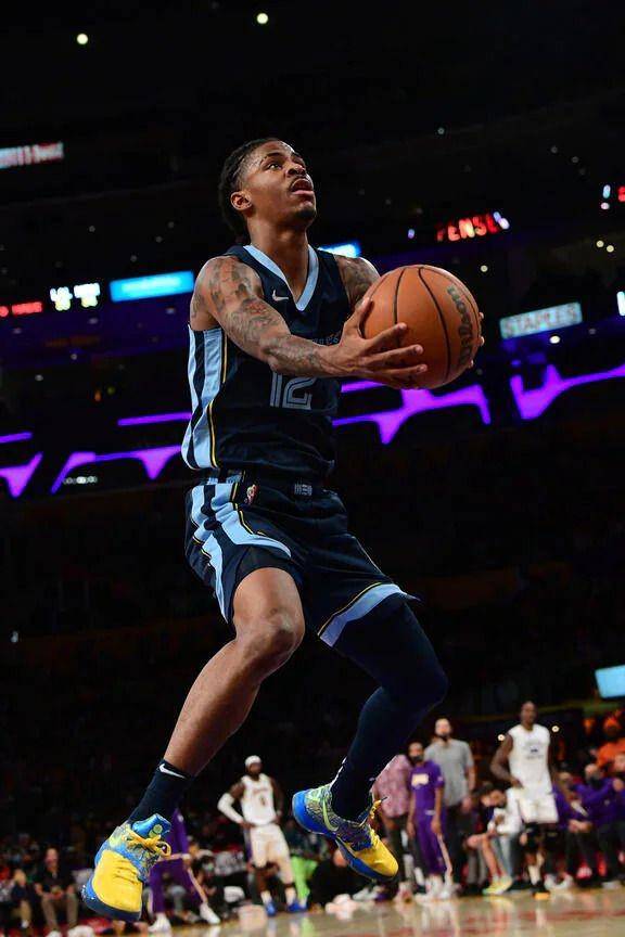Ja Morant tampil sangat baik bersama Memphis Grizzlies di NBA musim ini. (nba.com).