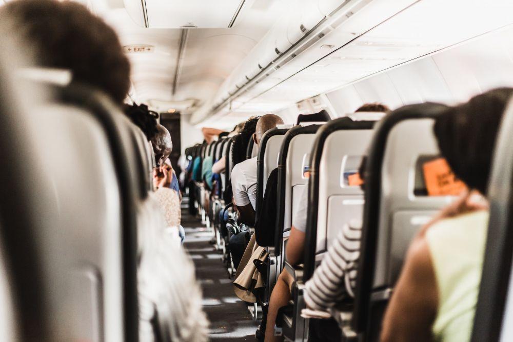 Jet Lag: Penyebab, Gejala, Faktor Risiko, Pengobatan, Pencegahan