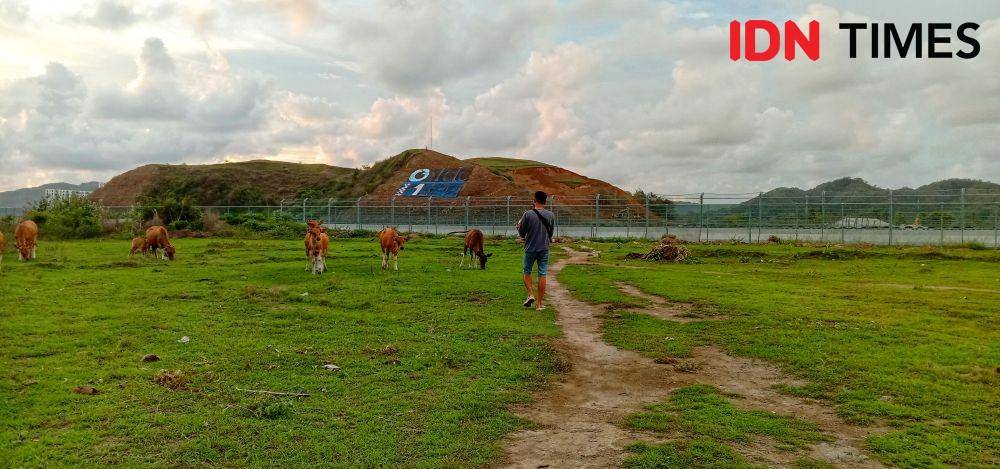 Pemandangan di samping tikungan ke sembilan Sirkuit Mandalika IDN Times/Ahmad Viqi