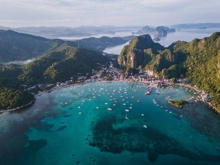 El Nido, Filipina (unsplash.com/Eibner Saliba)