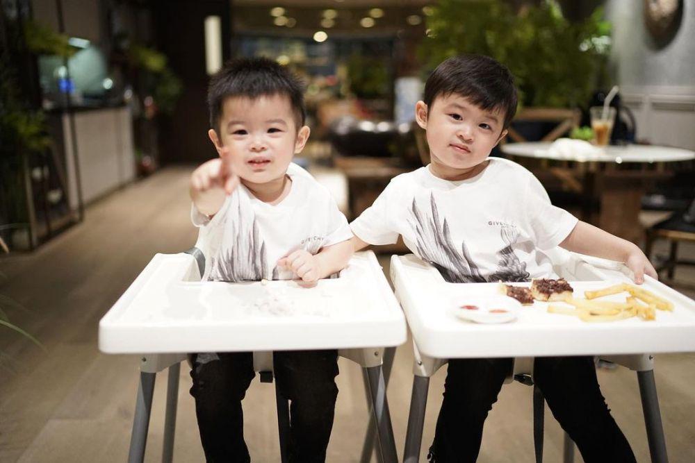 Raphael dan Mikhael Moeis (instagram.com/mikhaelmoeis2)