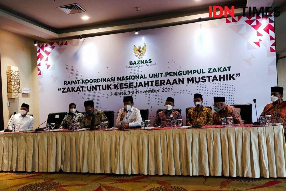 Rakornas UPZ Baznas pada Senin (1/11/2021). (IDN Times/Ilman Nafi'an)