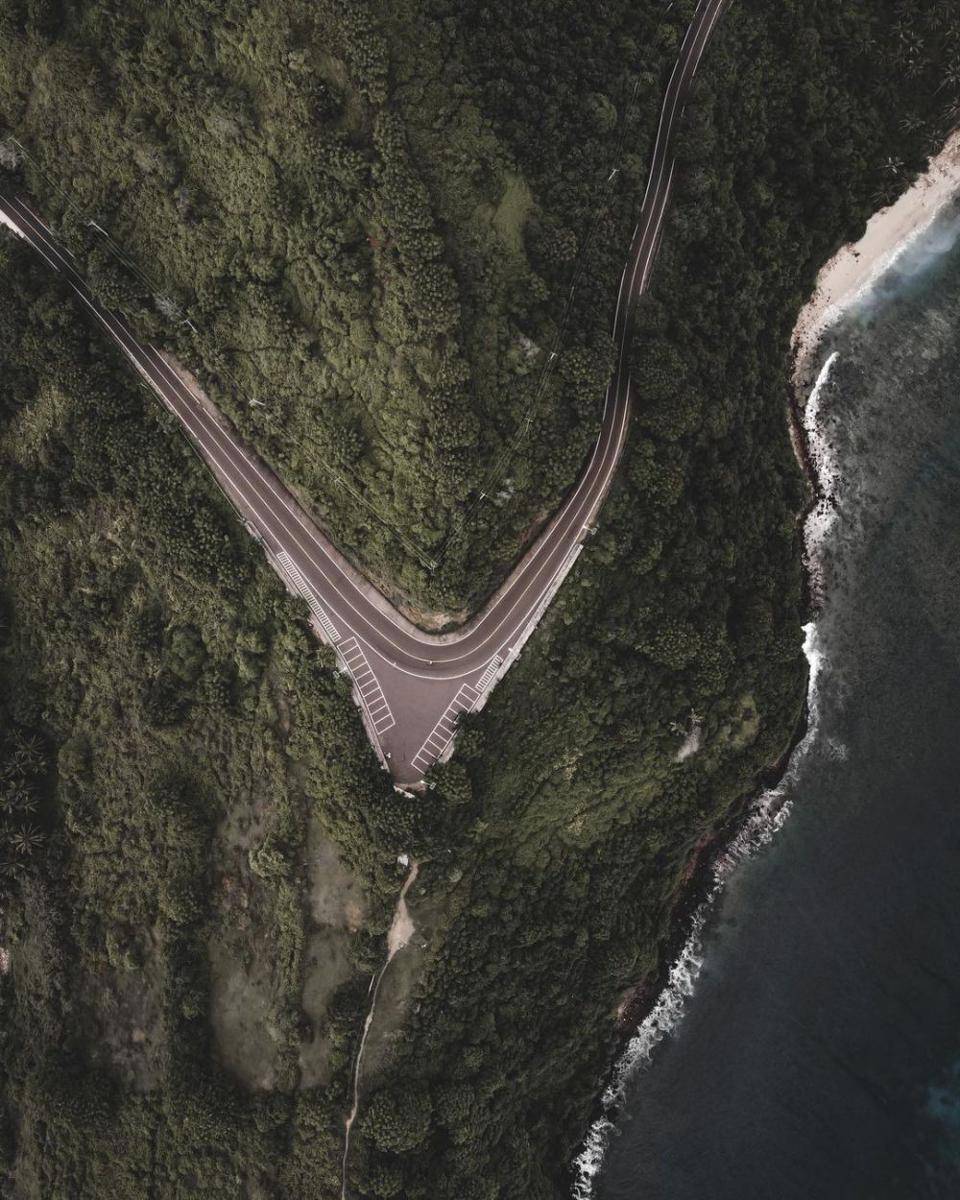 Bukit Malimbu (instagram.com/botnek_16)