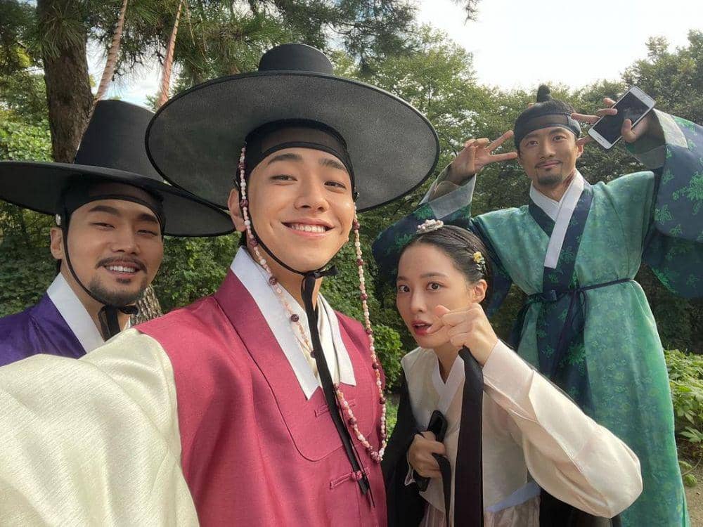potret di balik layar drama The King's Affection (instagram.com/nam_yoonsu)