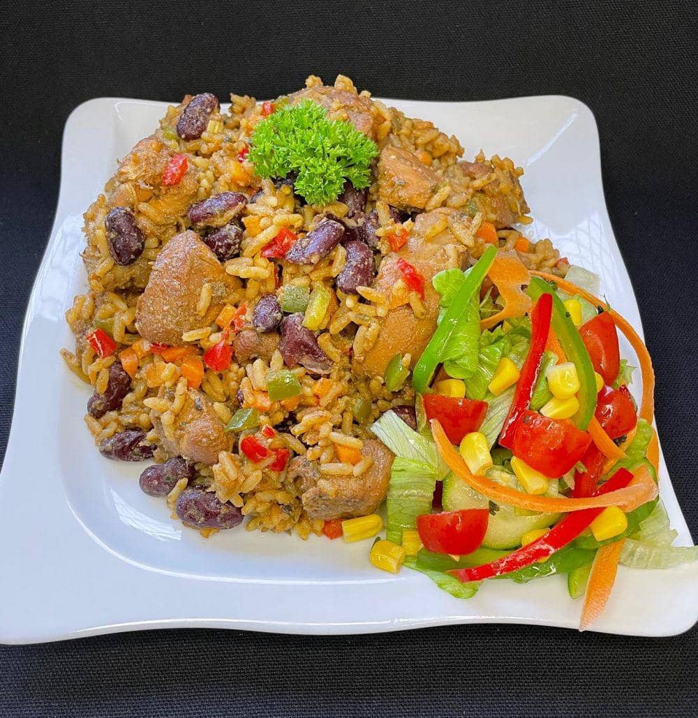 trinidad pelau (instagram.com/trinicandyskitchen)