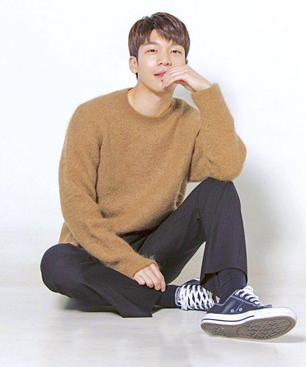 Wi Ha Joon (instagram.com/wihajoonshi)