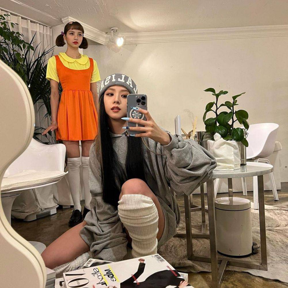 potret Lisa BLACKPINK dan Jisoo BLACKPINK (instagram.com/lalalalisa_m)