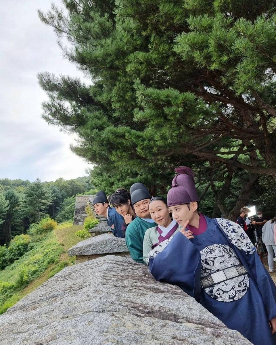 potret di balik layar drama The King's Affection (instagram.com/eunbining0904)