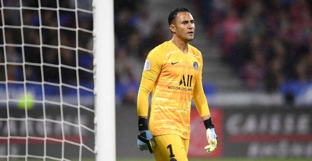 5 Kiper yang Tampil Apik walau Berusia Lebih dari 30 Tahun