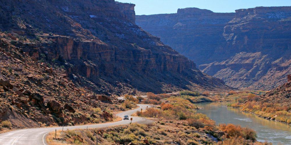potret Dinosaur Diamond Prehistoric Highway (mwg.aaa.com)