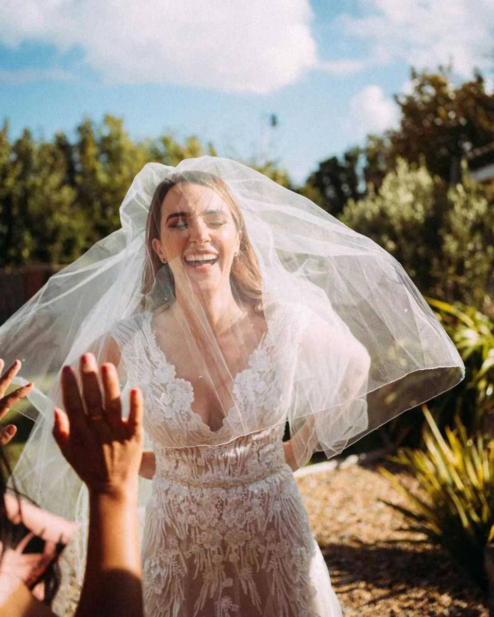ilustrasi wedding veil (instagram.com/chrisandrewsphotography)