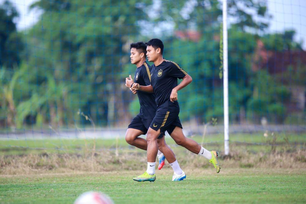 Pemain PSIS gelar latihan rutin untuk pertandingan Liga 1 2021/2022. (dok. PSIS Semarang)