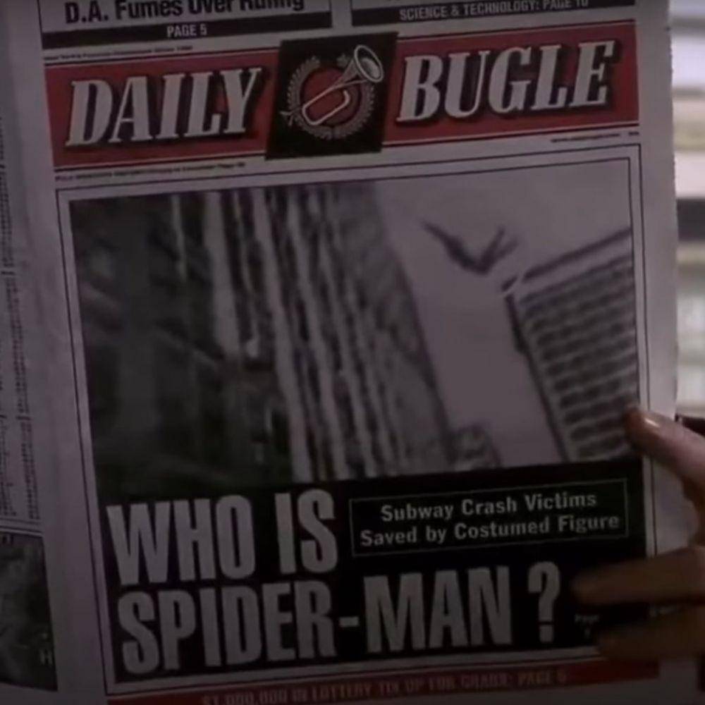 Tampilan koran Daily Bugle di Spider-Man Tobey Maguire. Sony Pictures