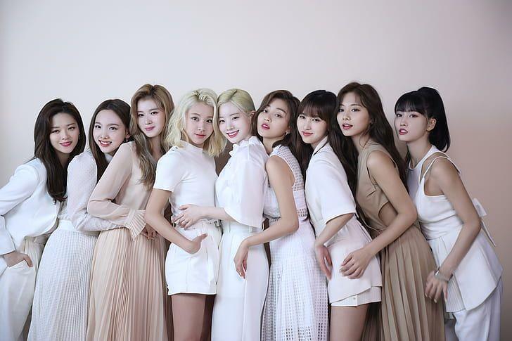 [QUIZ] Siapa Member TWICE yang Cocok Jadi Teman, Soulmate dan Musuhmu?