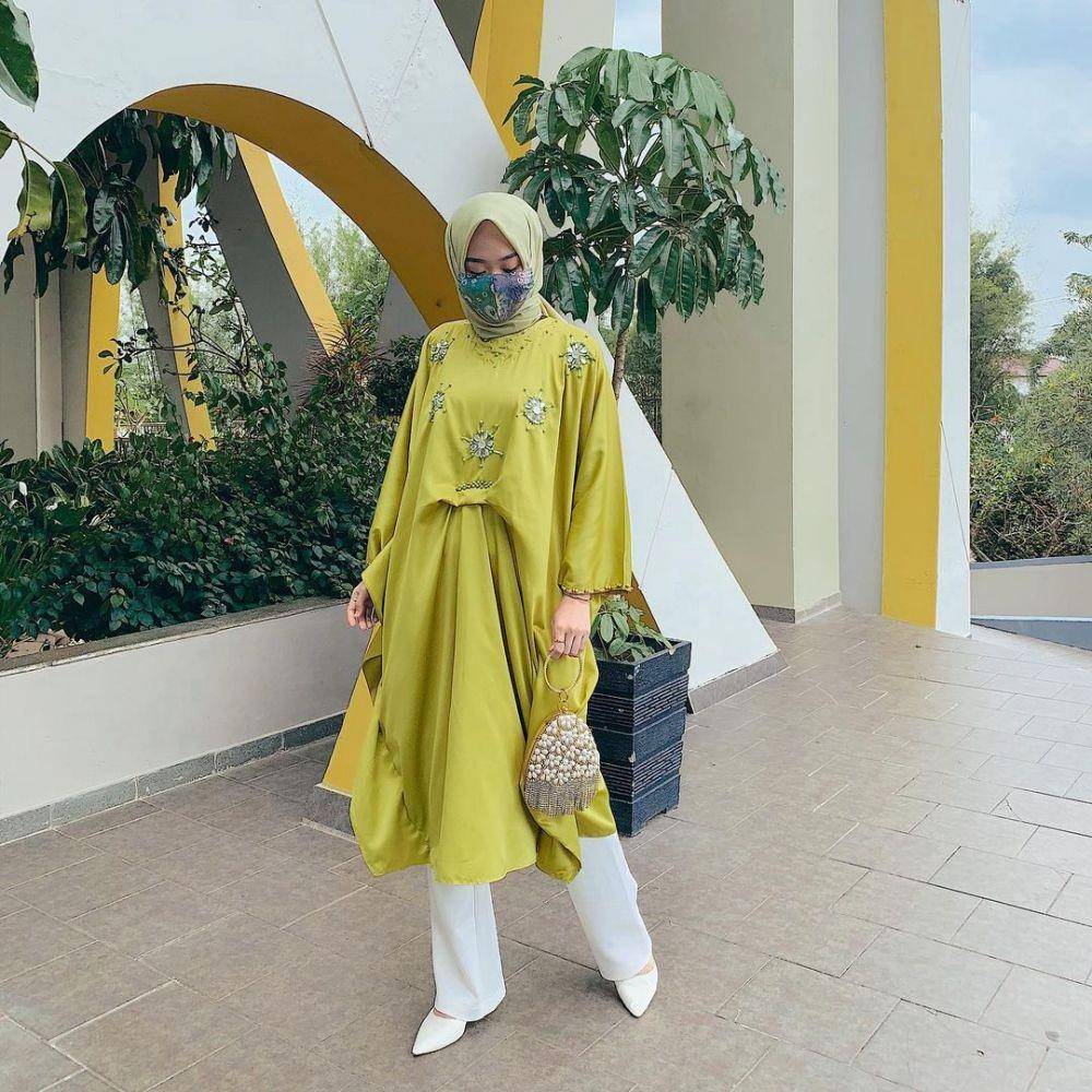 Style Kondangan untuk Garden Party (instagram.com/dsyrhy)