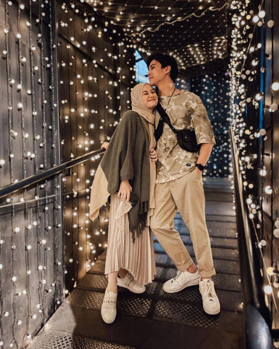 Dinda Hauw dan Rey Mbayang. (instagram.com/rey_mbayang)