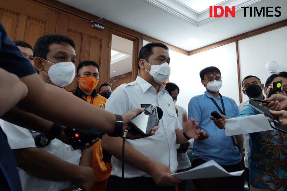 Wakil Gubernur DKI Jakarta, Ahmad Riza Patria, di Gedung Balai Kota DKI Jakarta, Rabu (3/11/2021). (IDN Times/Uji Sukma Medianti)